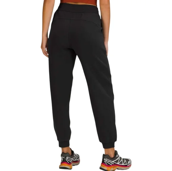 Lululemon Scuba Relaxed High-Rise Jogger Athleisure Women 6 Pull On Cotton Black - Picture 3 of 10
